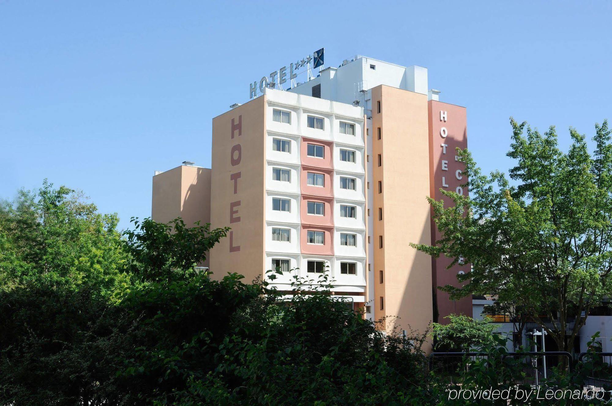 Hotel des Congrès Villeurbanne Esterno foto